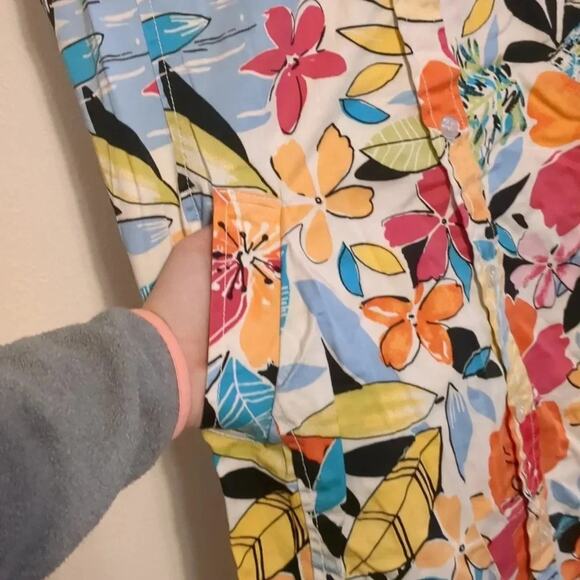 White Stag floral print button down dress with pockets size 12 - Picture 4 of 6